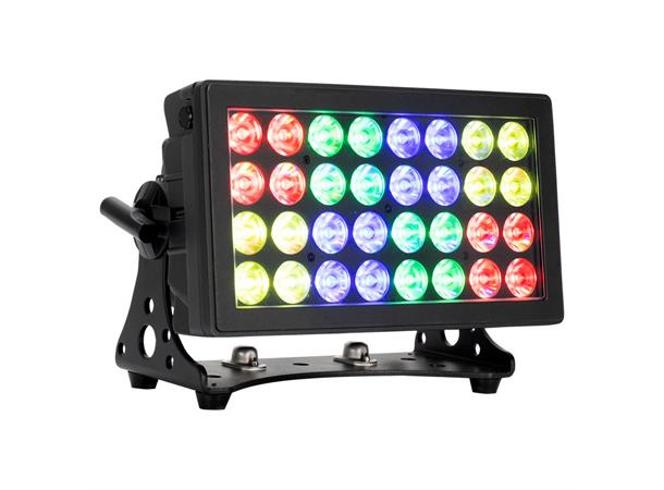 Encore LP32 IP Impressive light output, IP65-rated 