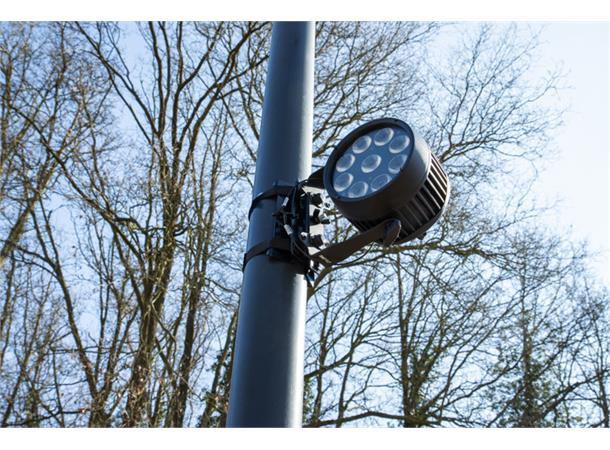 Woodpecker tree/pole bracket black Rig your equipment on trees and pillars