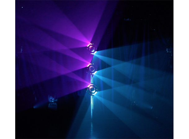 Minuit Une IVL Photon Eye candy i et kompakt design 