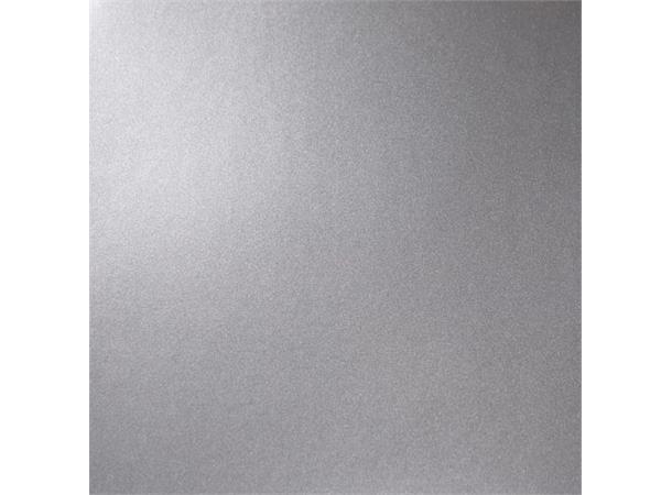VARIO BRILLIANCE MET 25m Adds a silver “glitzy” feel to any event