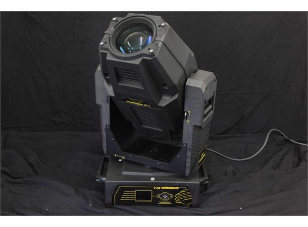 High End Intellaspot XT-1 850 watt HiD, 20,000 lumens