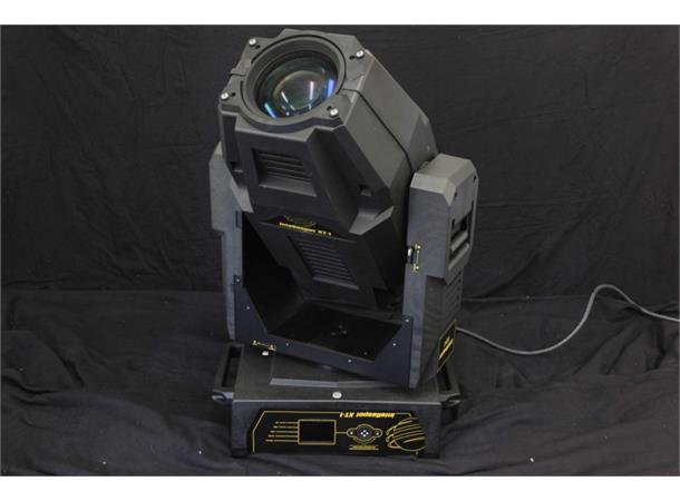 High End Intellaspot XT-1 850 watt HiD, 20,000 lumens 
